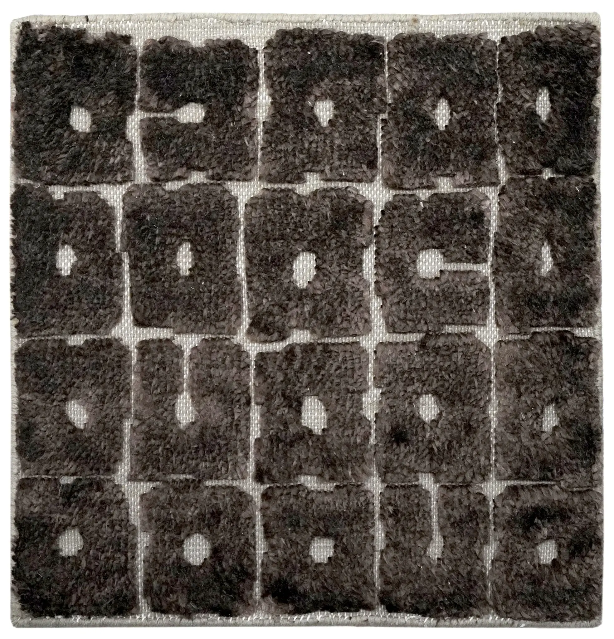 Rei Chocolate texture close-up