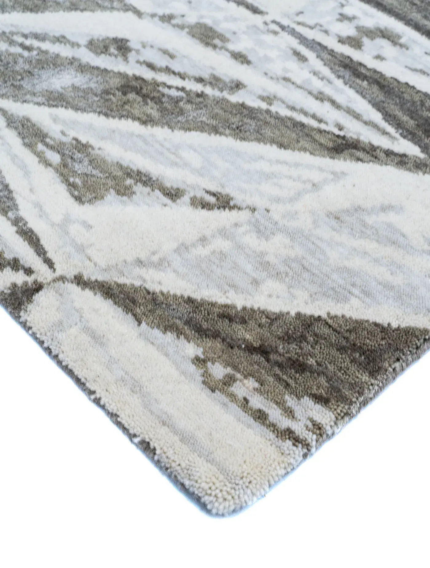 Shin Beige Multi detail