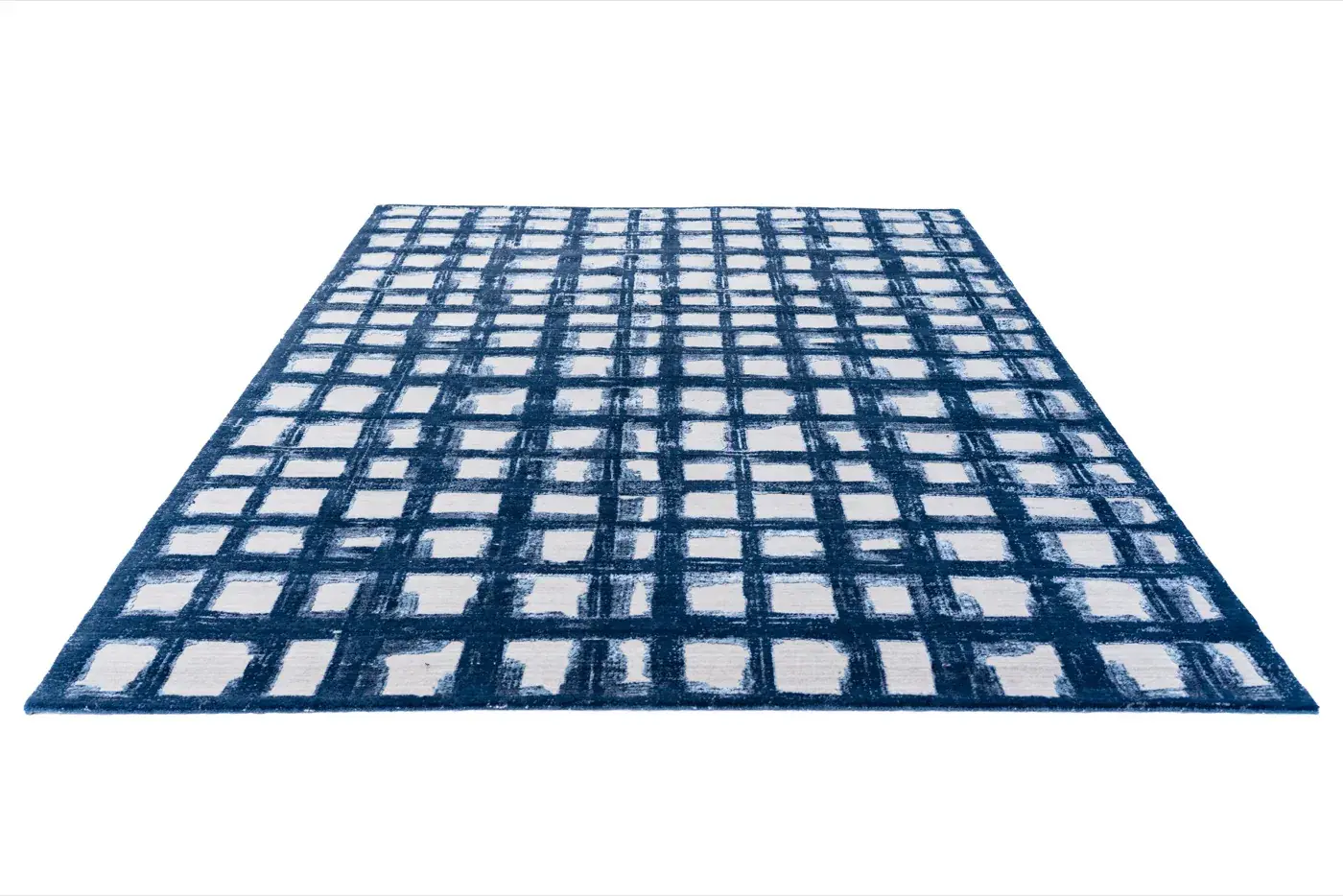 Soma Blue Cream detail