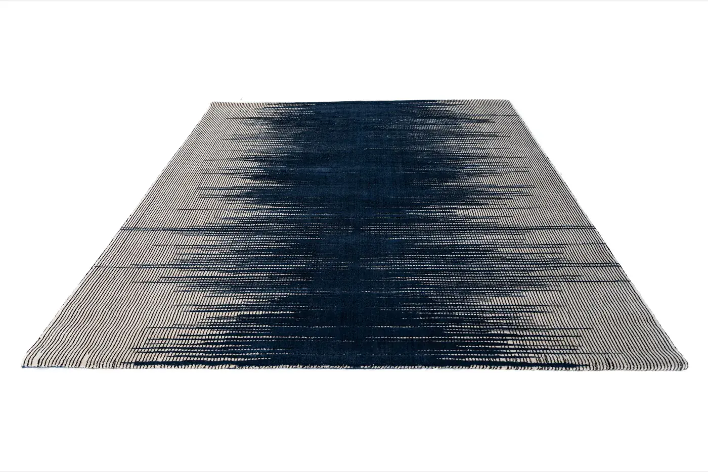 Takumi Navy Off White detail