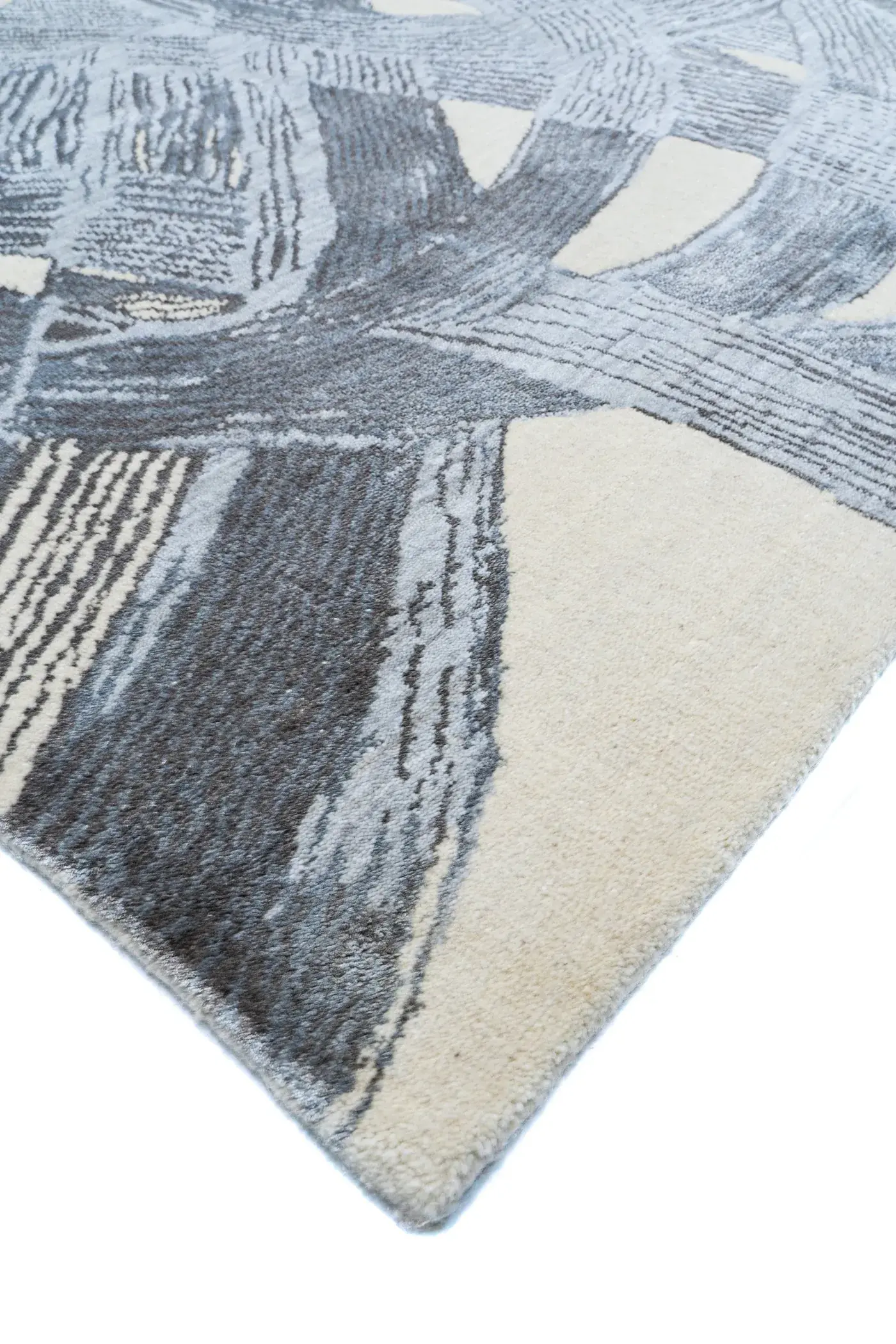 Tomo Grey Cream detail